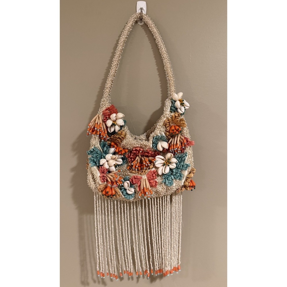 New Release Handcrafted in‎ India Sea Shell Fringe Cream Beaded Bag Viral TikTok